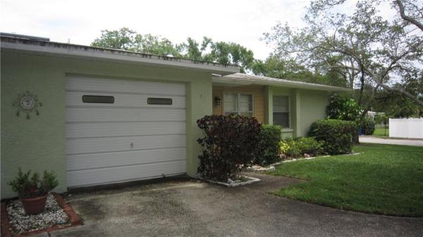 ORANGE TREE VILLAS CONDO