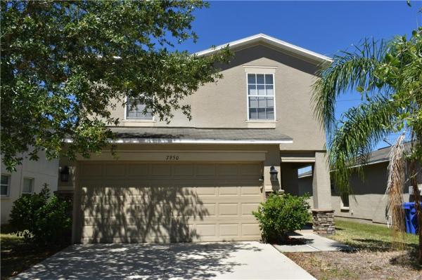 CARRIAGE POINTE PH 01