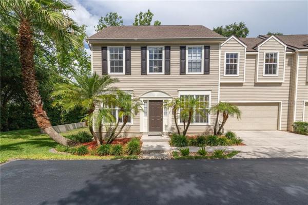 COLONIAL VILLAGE PARK