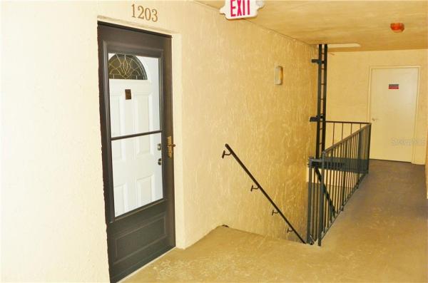 VILLAS DE GOLF CONDO