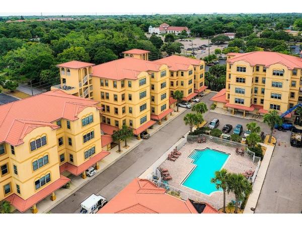 OLD CLEARWATER CITY FLATS CONDO