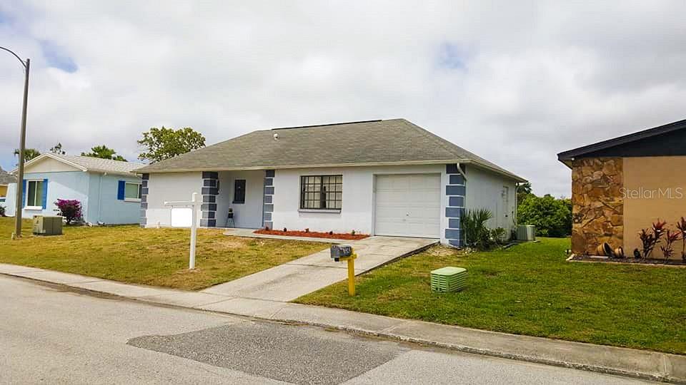 THE LAKES - фото