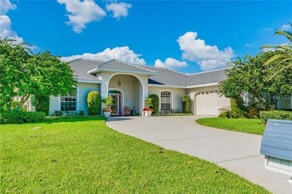 FAIRWAY VILLAGE 02 LAURELWOOD