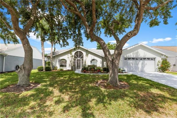 GARDEN LAKES ESTATES 7B-7G