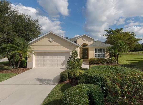 CARRIAGE RUN AT UNIVERSITY PLACE