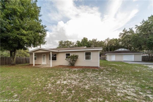 CARLTON VILLAGE PARK