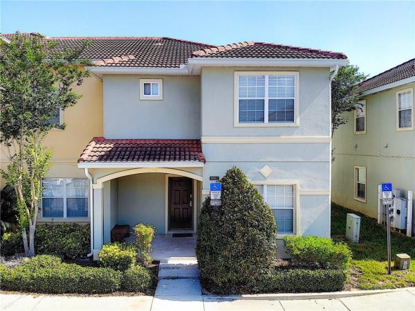 PARADISE PALMS RESORT P1