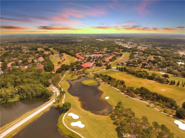 CARROLLWOOD VILLAGE TWINLAKES