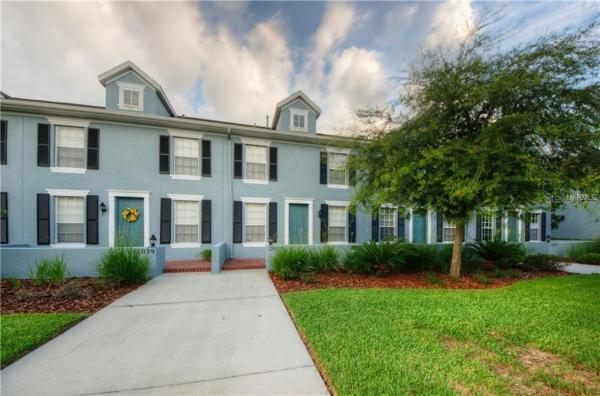 FISHHAWK RANCH TOWNCENTER PHAS