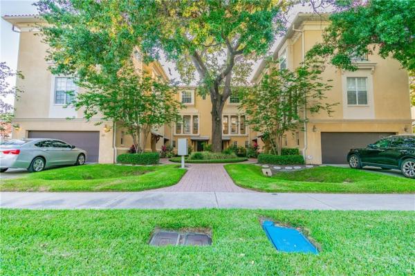 GASPAR ON DELAWARE TWNHMS