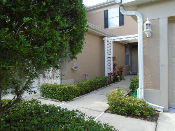 TOWNHOMES AT MILLBROOKE RANCH