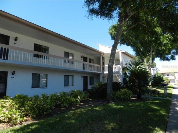 EAST LAKE WOODLANDS CONDO