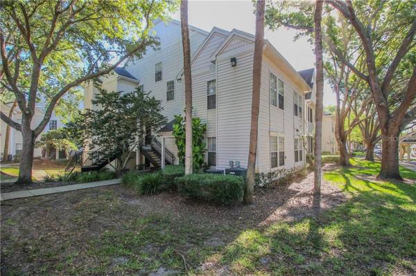 BENTLEY AT COBBS LANDING CONDO THE