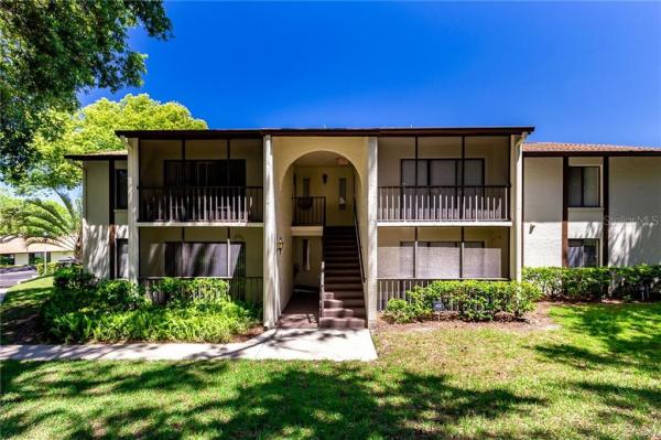 PINE RIDGE AT PALM HARBOR