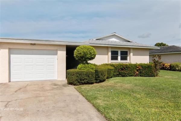 VILLAGE GREEN OF BRADENTON SC 4