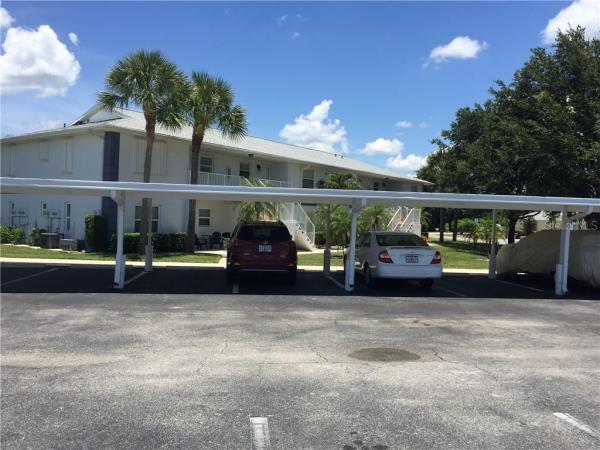 FAIRWAY VILLAS BLDG 01