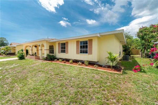 PORT CHARLOTTE SUB 41