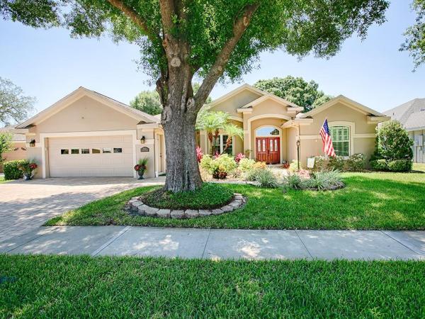 THE COUNTRY CLUB OF MOUNT DORA PH 02-2