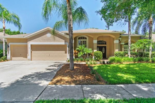 RIVER HILLS COUNTRY CLUB PARCE