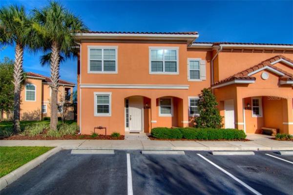 REGAL OAKS AT OLD TOWN