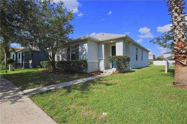 AVALON PARK VILLAGE 06