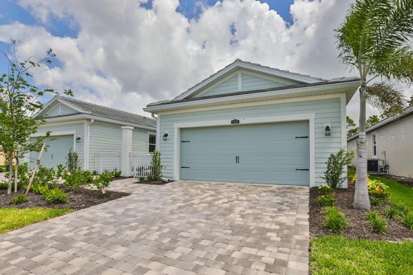 RENAISSANCE AT WEST VILLAGES