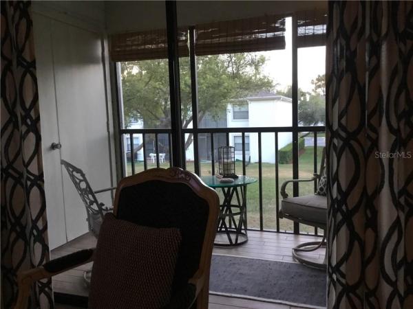 MEADOWS CONDO AT EAST LAKE WOODLANDS