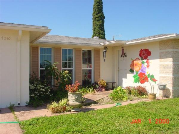 PALM TERRACE GARDENS