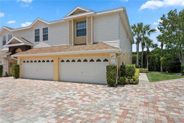 ESTANCIA PLACE TWNHMS