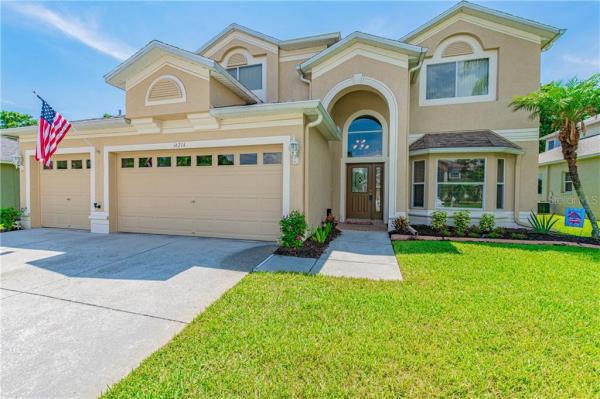 ST ANDREWS AT THE EAGLES UN 1