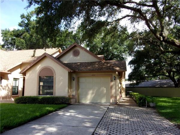 GOLF VIEW VILLAS CONDO 08