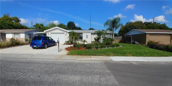 HOLIDAY LAKE ESTATES