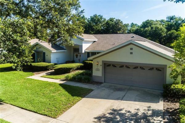 COUNTRY CLUB MOUNT DORA UNIT 01