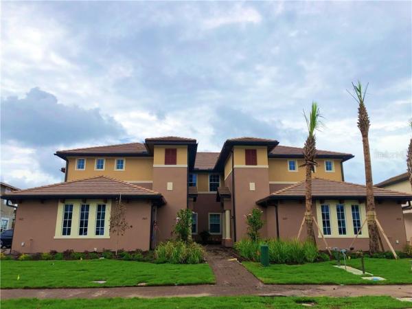 CLUBSIDE AT COUNTRY CLUB EAST PH VI