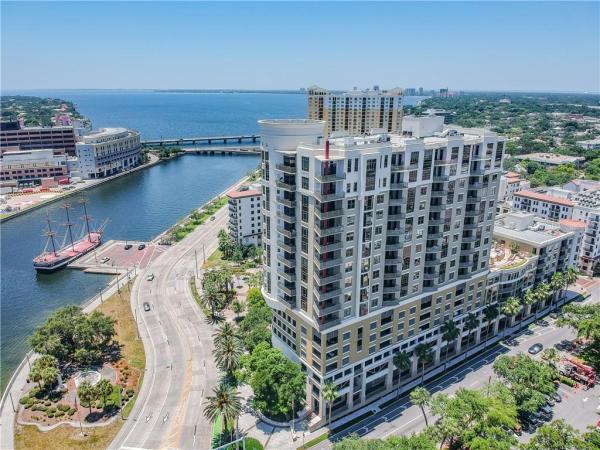 THE PARKSIDE OF ONE BAYSHORE