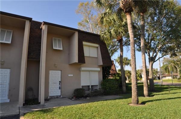 SEVENTIETH SOMERSET PLACE CONDO