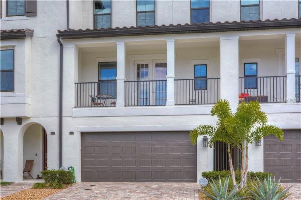 ARRAWANA PARK TWNHMS