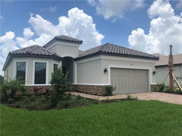 STARKEY RANCH - ESPLANADE