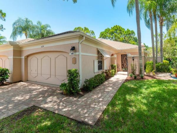 THE MEADOWS - CHANTECLAIRE