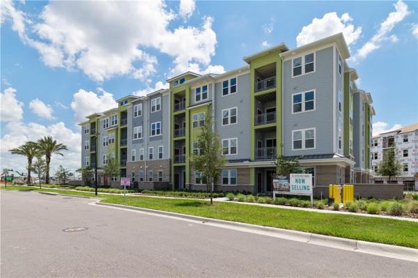 GATHERINGS OF LAKE NONA