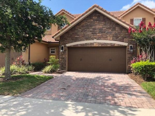 EAGLE CRK PH 01C VILLAGE E