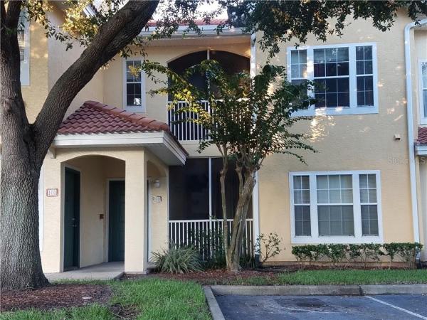 VILLANOVA AT HUNTERS CREEK CONDOMINIUM