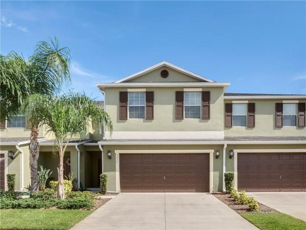 WYNDHAM LAKES ESTATES