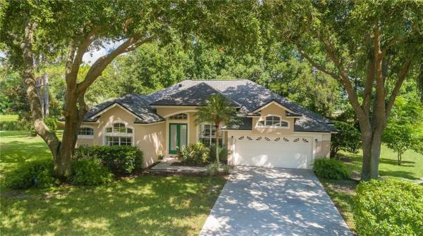 MAYFAIR OAKS 212131504