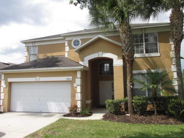 EMERALD ISLAND RESORT