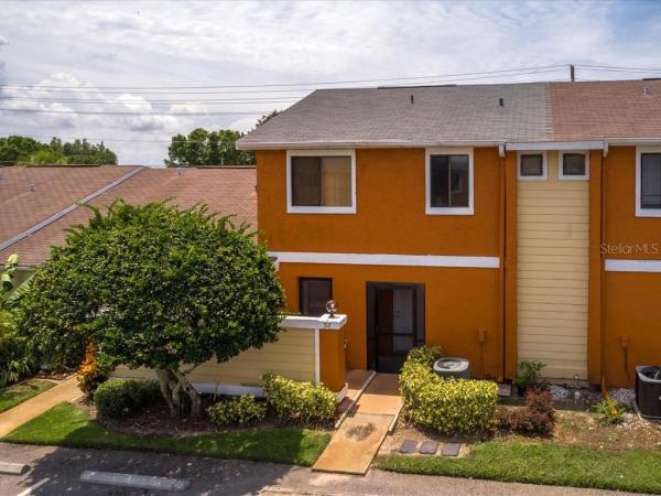 BUENAVENTURA LAKES SILVER PARK VILLAS 01