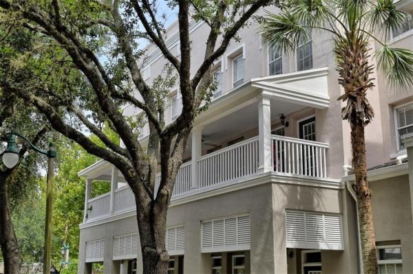 WATER STREET CONDO PH 9