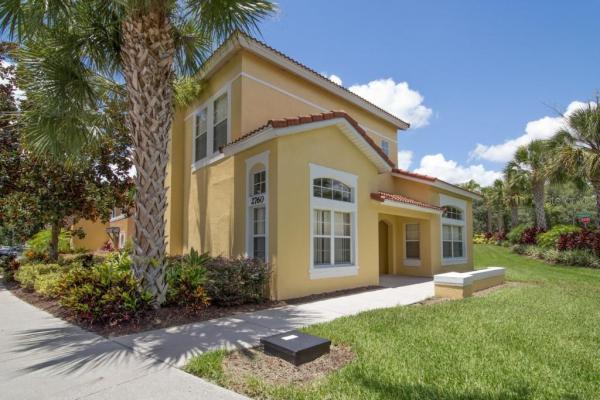 EMERALD ISLAND RESIDENCE