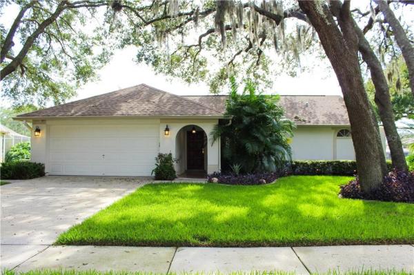 WYNDHAM LAKE SUB PH ONE