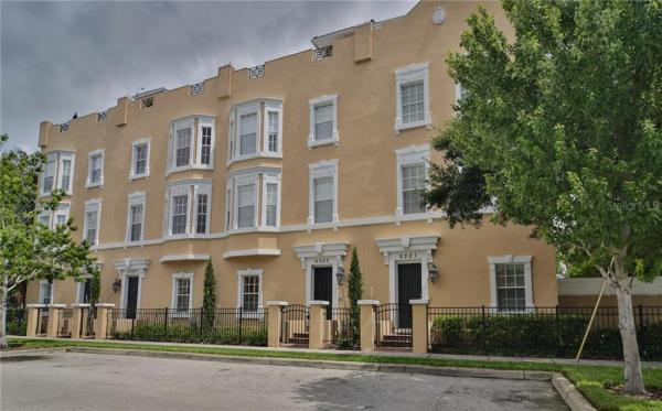 VICTORIA PARK SOHO TWNHMS